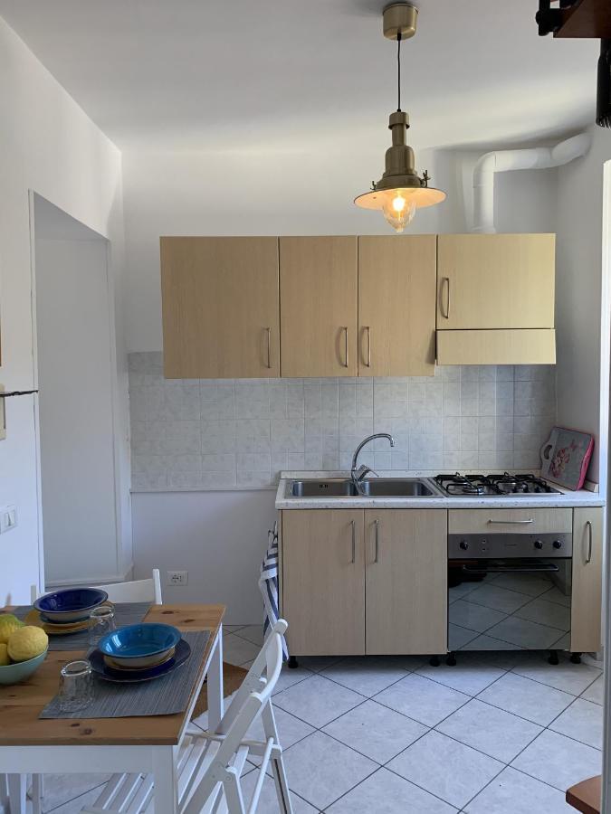 מנרולה Orizzonti Apartments מראה חיצוני תמונה